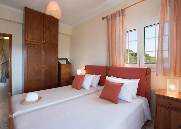 Βίλα Corfu Kokkini With Swimming Pool Kokkínion