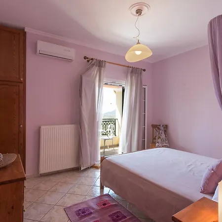 Corfu Kokkini With Swimming Pool Βίλα Kokkínion